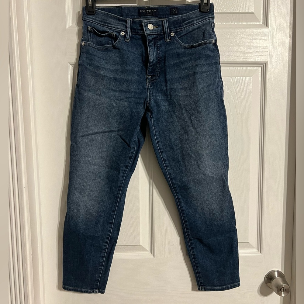 Lucky brand Ava Mid Rise crop jeans